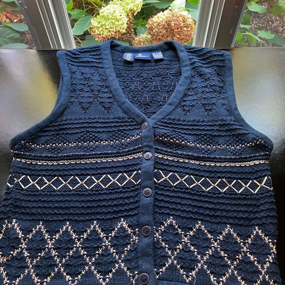 Lizsport Large Navy Blue gold Patterned stitching Sweater Vest Large